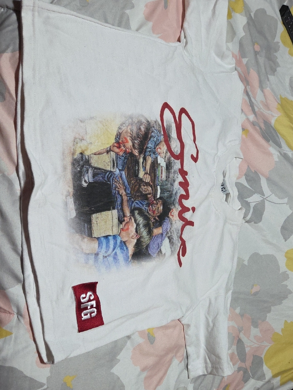 White Short Sleeve Graphic Tee - Casual Printed Shirt